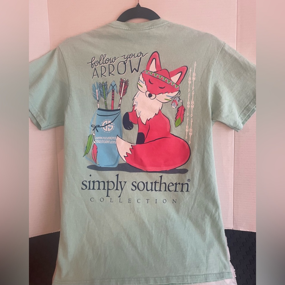 Women's Small Simply Southern Shirt